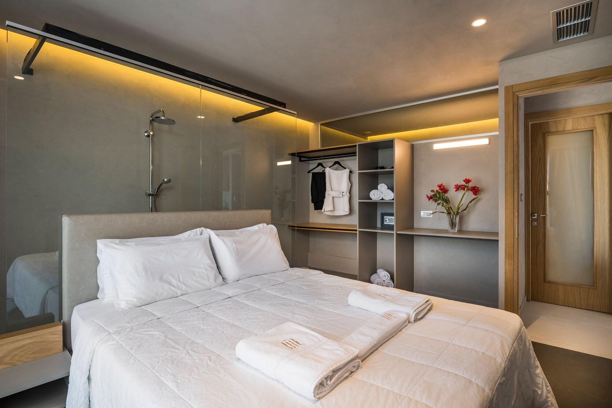 Icarus Hotel Каламаки Экстерьер фото